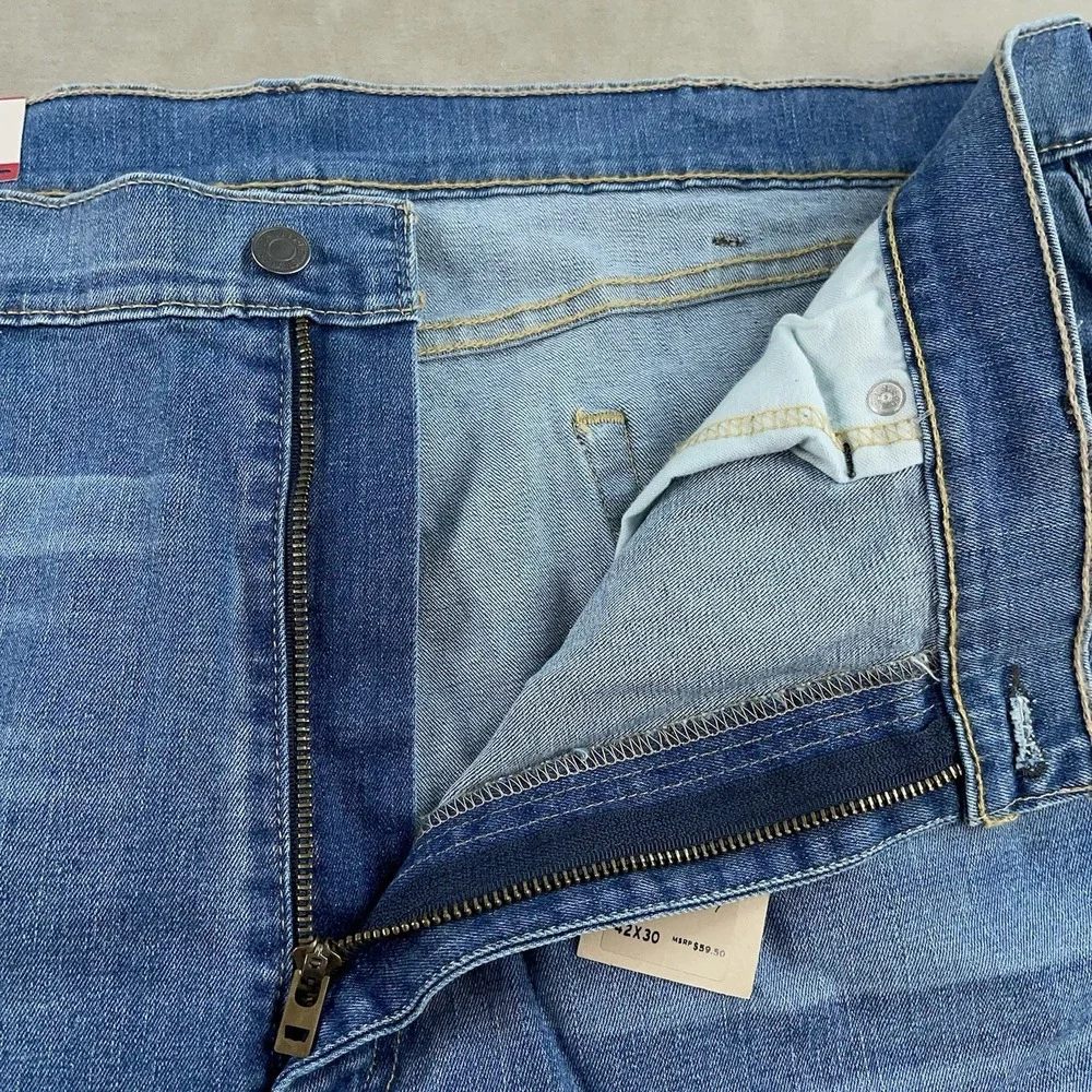 Levis 505‎ Jeans Mens Regular Fit Straight Leg 42x30 Extra Room In Thighs NWT